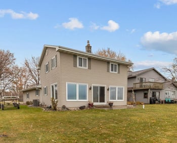 W7199 Firelane 2 Ln, Menasha, WI 54942