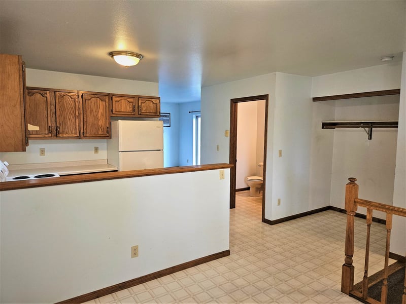 336 Wintergreen Dr, Omro, WI 54963