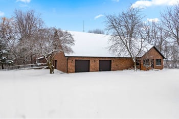 3629 Creekview Rd, Green Bay, WI 54115-9735