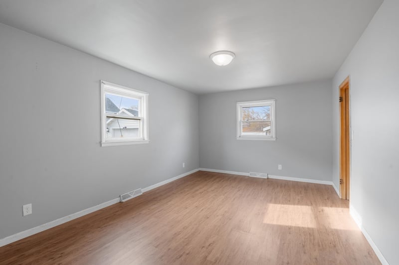 725 Irwin Ave, Green Bay, WI 54302