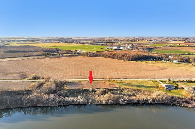 4325 Lost Dauphin Rd #5, De Pere, WI 54115