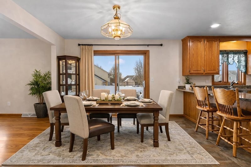 2640 Soman Ct, Green Bay, WI 54311