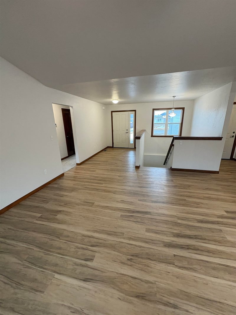 1711 Betty Jean Ln, Green Bay, WI 54313