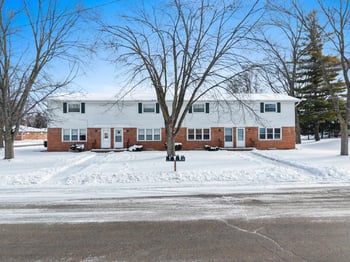 2111 Carstensen Ln, Green Bay, WI 54304-4209