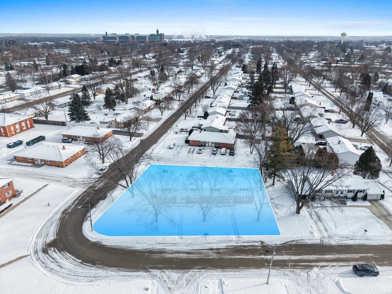 2111 Carstensen Ln, Green Bay, WI 54304-4209