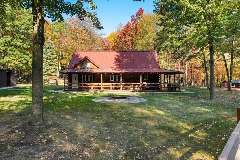 10014 Tank Ln, Pound, WI 54161