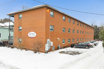 836 Vine Ave, Oshkosh, WI 54901-3686