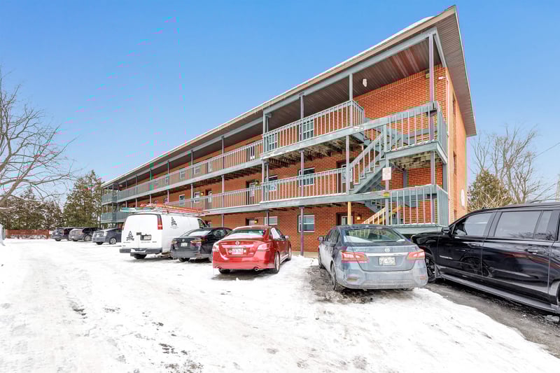 836 Vine Ave, Oshkosh, WI 54901-3686