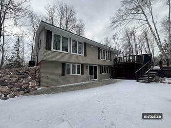 15744 Double B Ln, Mountain, WI 54149