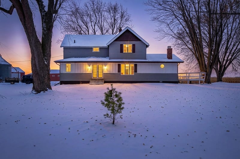 N5438 Lower Rd, Shiocton, WI 54170