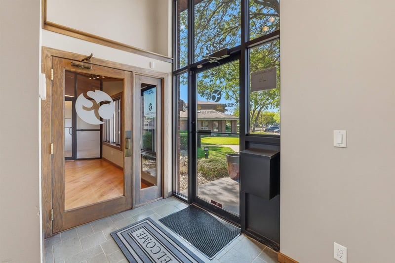 222 Ohio St, Oshkosh, WI 54902-5825