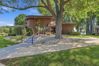 222 Ohio St, Oshkosh, WI 54902-5825