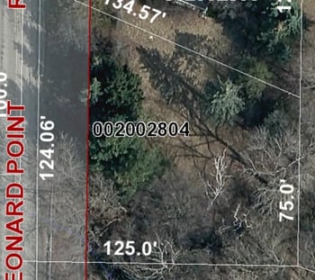 Leonard Point Rd, Oshkosh, WI 54904