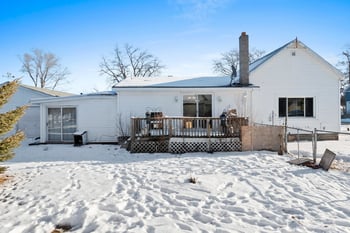 302 Mcdonald St, Oconto, WI 54153-5413