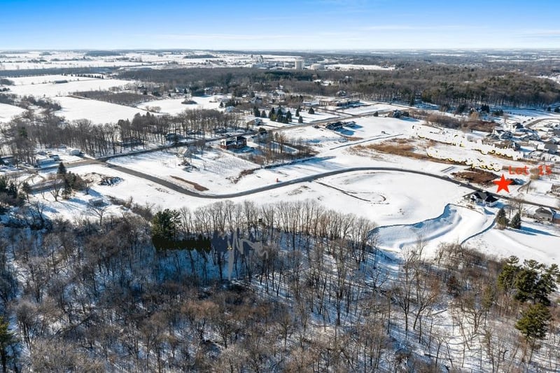 4094 Half Crown Rn #15, De Pere, WI 54115