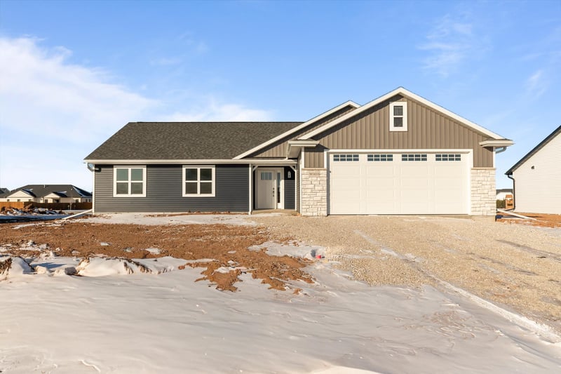 W5618 Tonys Way, Appleton, WI 54915