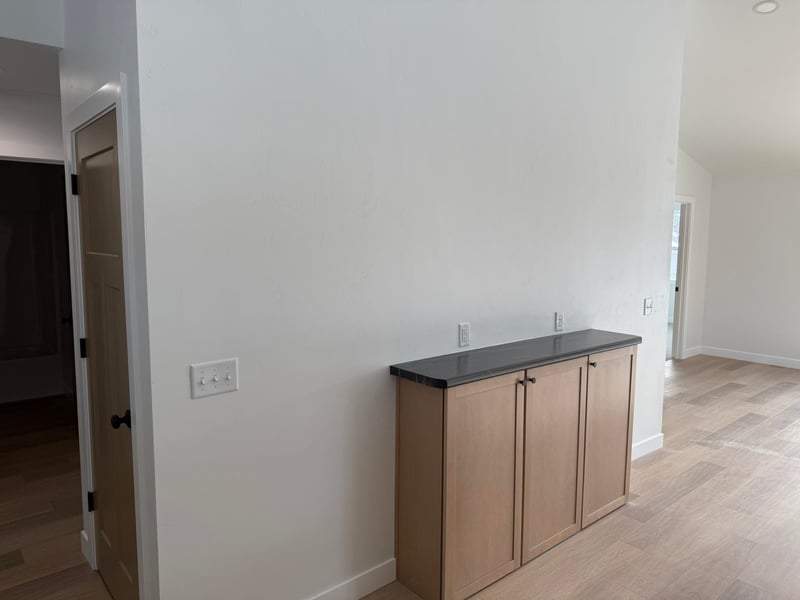 1109 Murdock Ave, Oshkosh, WI 54901