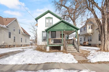 918 Merritt Ave, Oshkosh, WI 54901