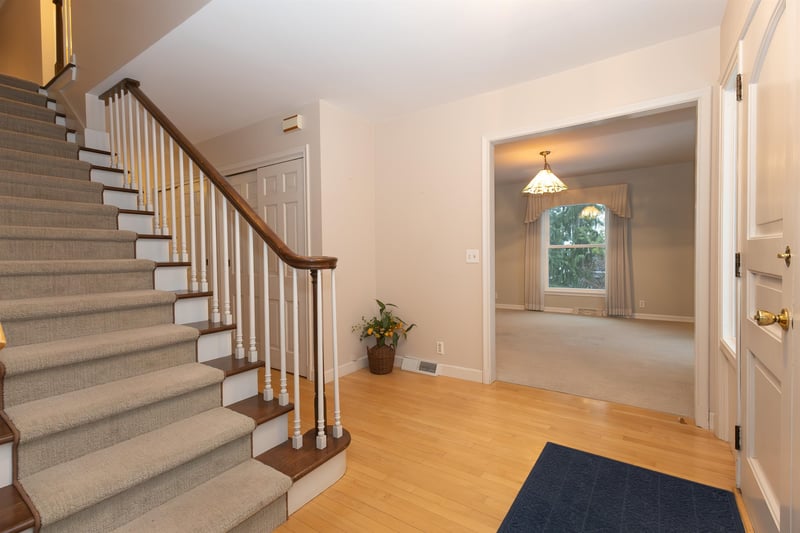 1616 Hickory St, Oshkosh, WI 54901