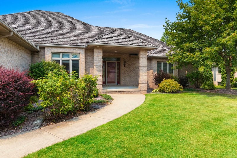 3399 Sonata Dr, Green Bay, WI 54311