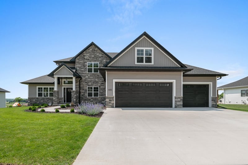 655 Sunset Rg, Green Bay, WI 54313