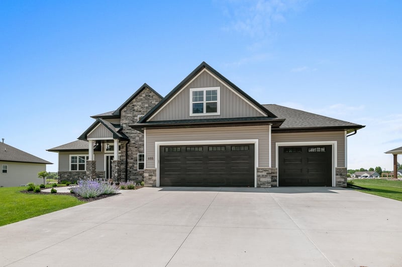 655 Sunset Rg, Green Bay, WI 54313