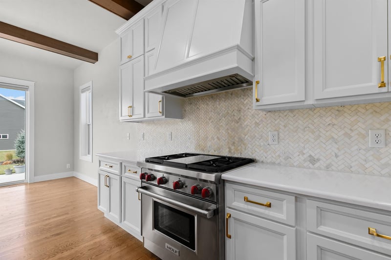 N8861 Noe Rd, Menasha, WI 54952