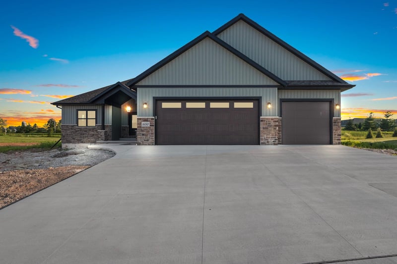 1650 Sweetbriar Way, Green Bay, WI 54311-0000