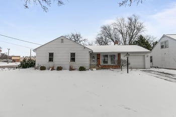 572 Newtols St, Green Bay, WI 54302
