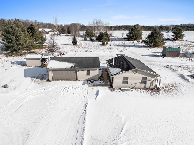 11690 State Hwy 32, Suring, WI 54174
