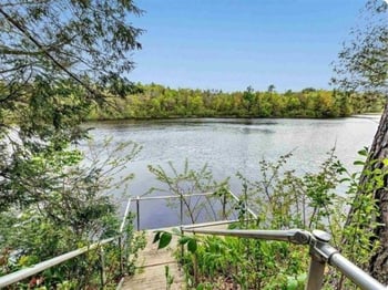 N7119 River Dr, Shawano, WI 54166-4224