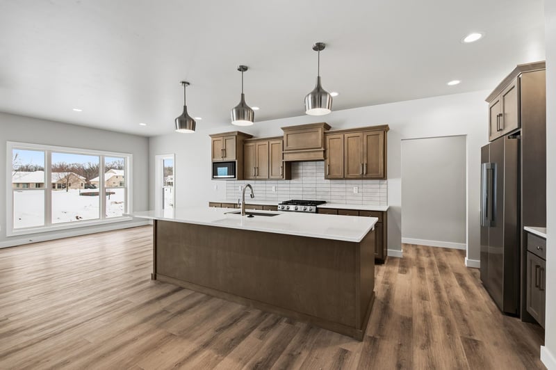 2712 Creekwood Cir, Green Bay, WI 54311