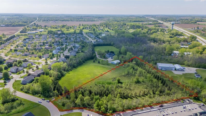 Fox Hollow Ln #2, Greenville, WI 54942-5494