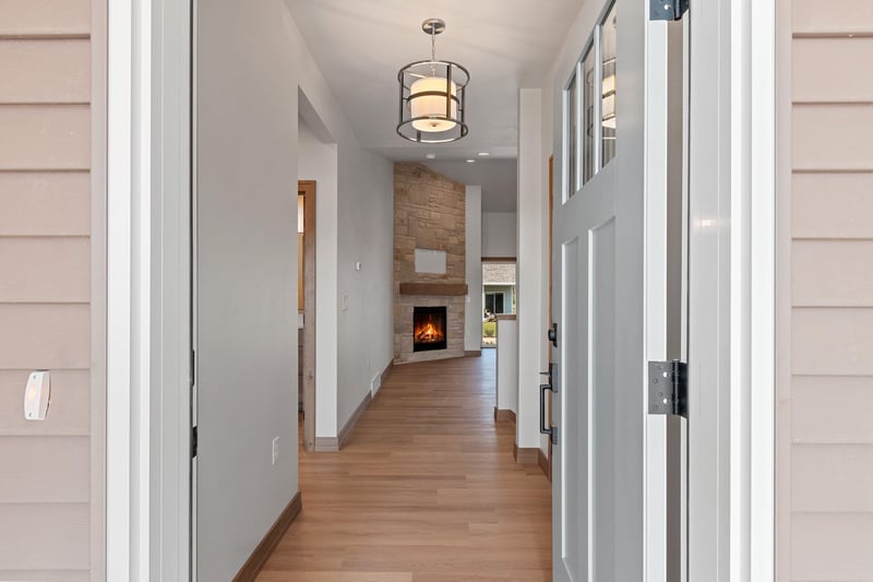 2334 Whispering Wind Ln, Howard, WI 54303