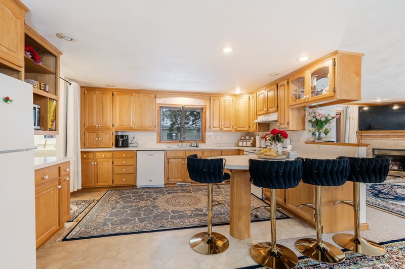 3505 Richmond St, Appleton, WI 54911