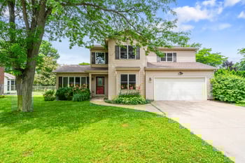 1325 Westhaven Dr, Oshkosh, WI 54904