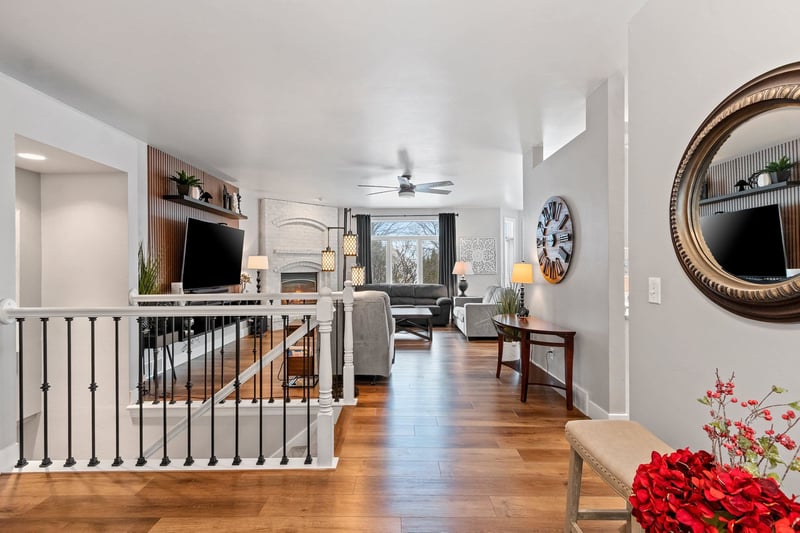 1228 Gail Dr, Green Bay, WI 54311