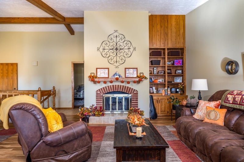 8 Fiesta Ct #E, Appleton, WI 54911