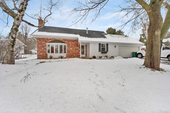 1512 Traeger St, Green Bay, WI 54304