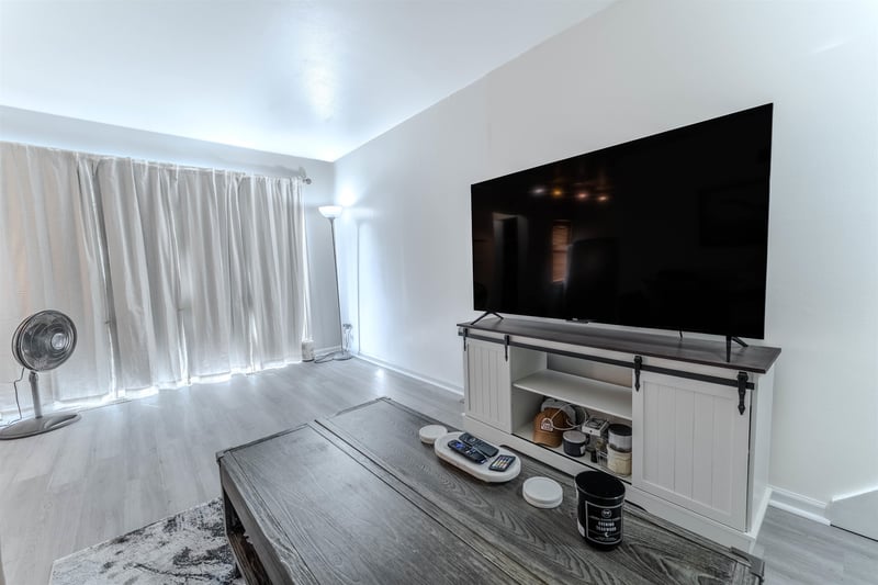 1422 2nd Ave, Oshkosh, WI 54902