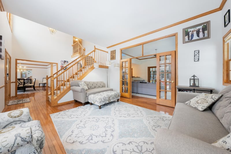 2985 Pine Ridge Rd, Oshkosh, WI 54904