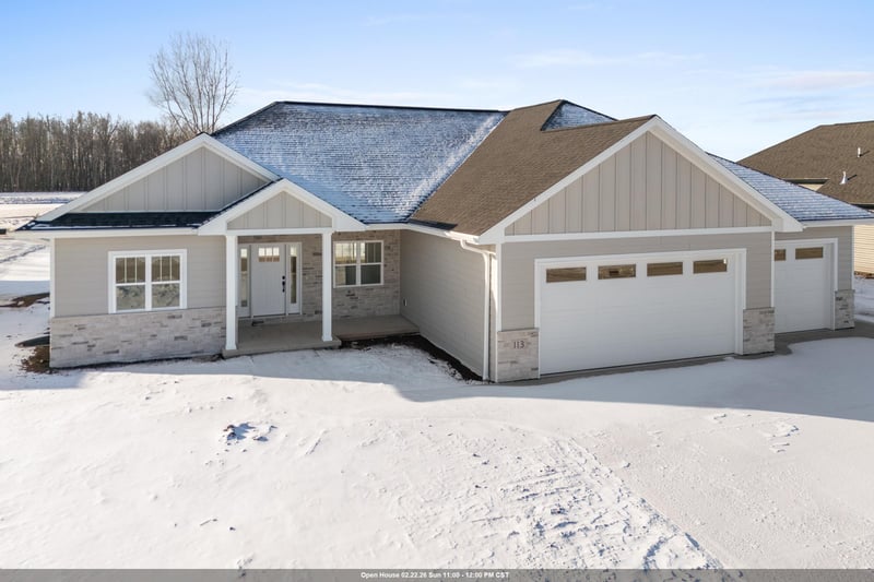 113 Beckerae Ct, Wrightstown, WI 54180