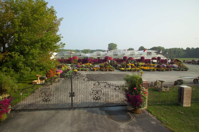 726 Airport Dr, Oneida, WI 54155-9034