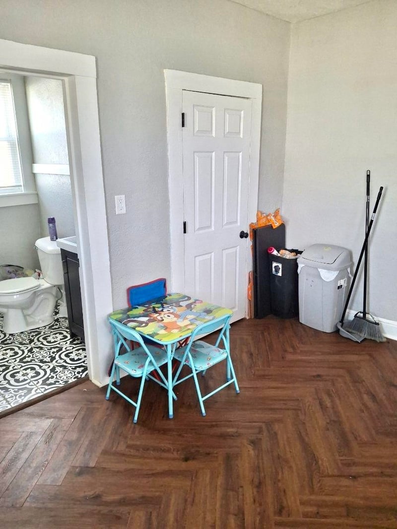 504 Ceape Ave, Oshkosh, WI 54901-5209