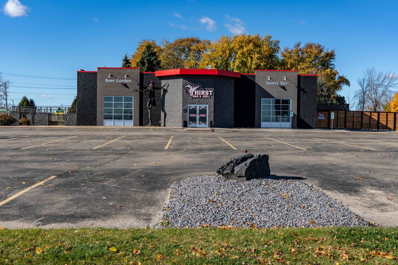 W6278 Greenville Dr, Greenville, WI 54952