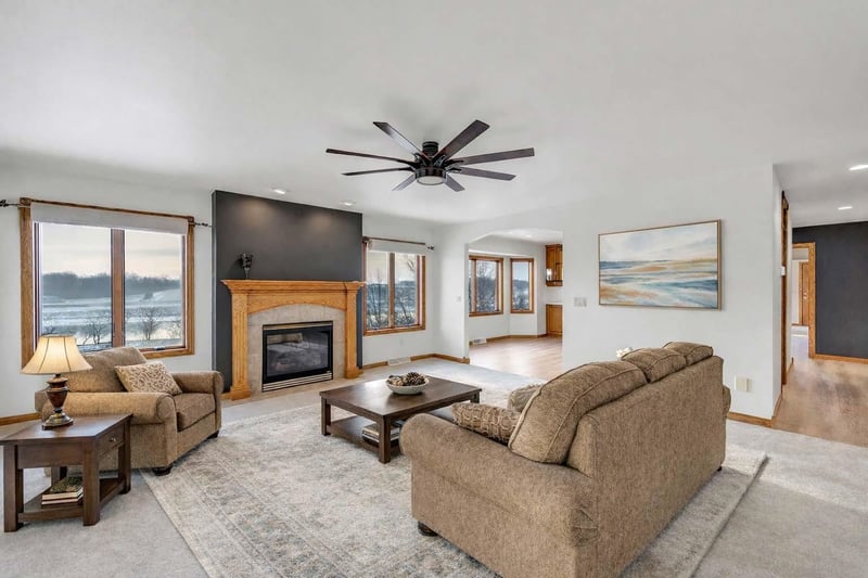 4207 Lost Dauphin Rd, De Pere, WI 54115