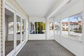 2324 Wisconsin St, Oshkosh, WI 54901-7806