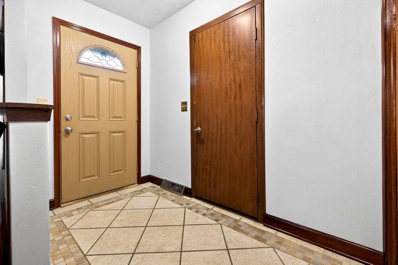 801 Olson Ave #A, Appleton, WI 54914