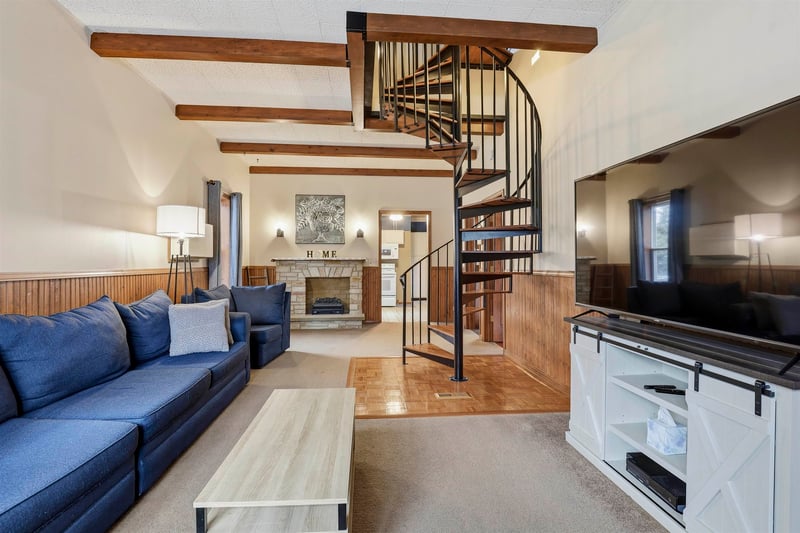 524 Mckinley St, Appleton, WI 54915-1702