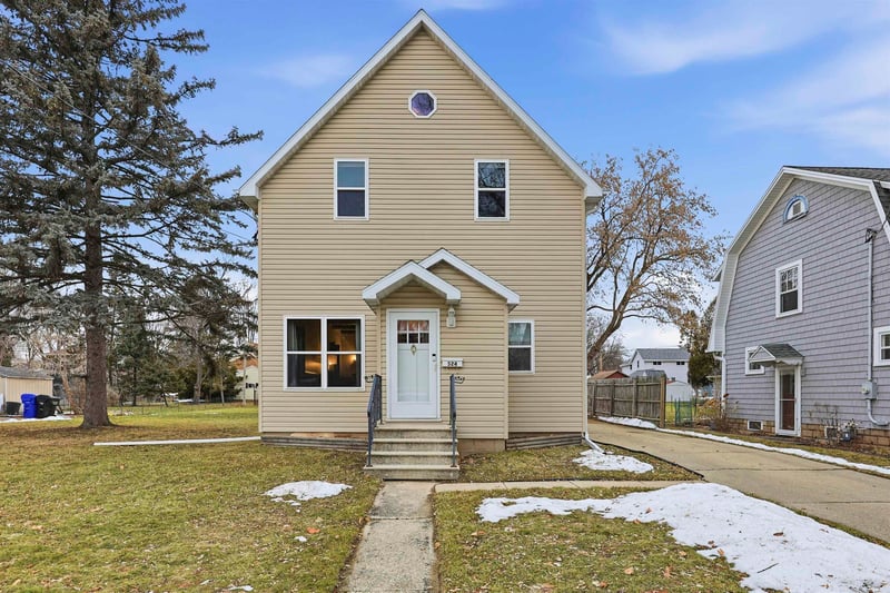 524 Mckinley St, Appleton, WI 54915-1702
